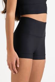 Every Turn Hi-waisted short